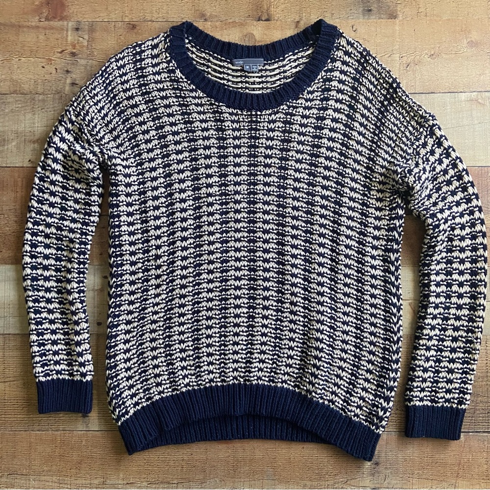 VINCE Scoop Neck Sweater M
